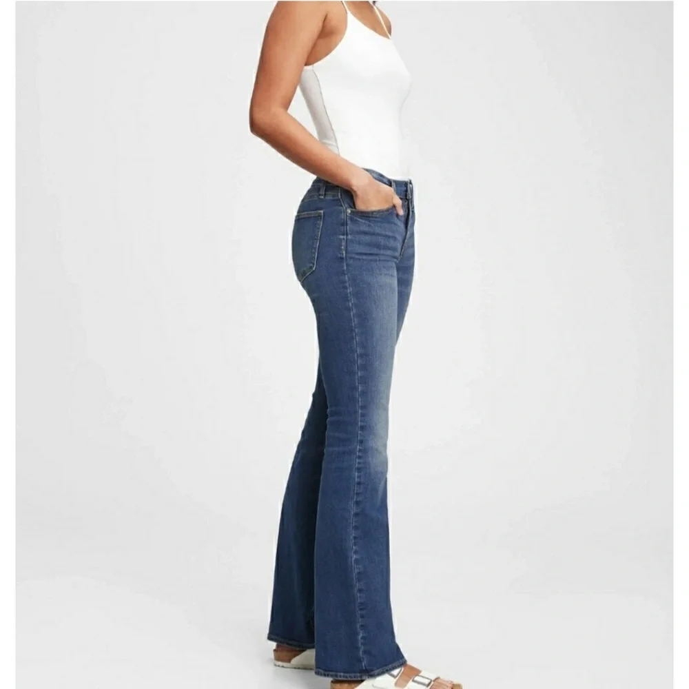 Gap 1969 Curvy Bootcut Leg Jeans - Picture 2 of 8